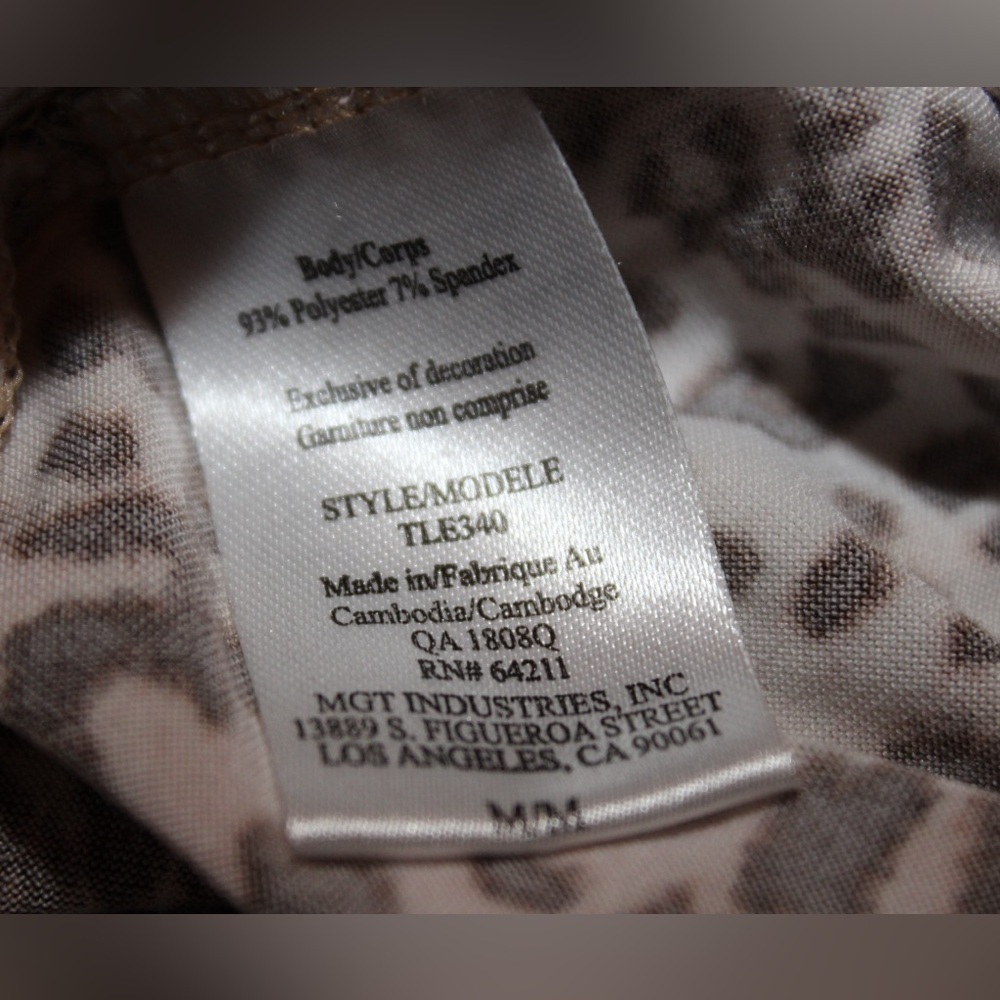 In bloom by Jonquil Women’s Medium Leopard Pajama Top - Picture 3 of 5